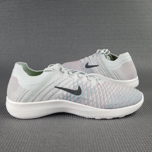 Nike Womens Free Tr Flyknit 2 - Picture 7 of 8